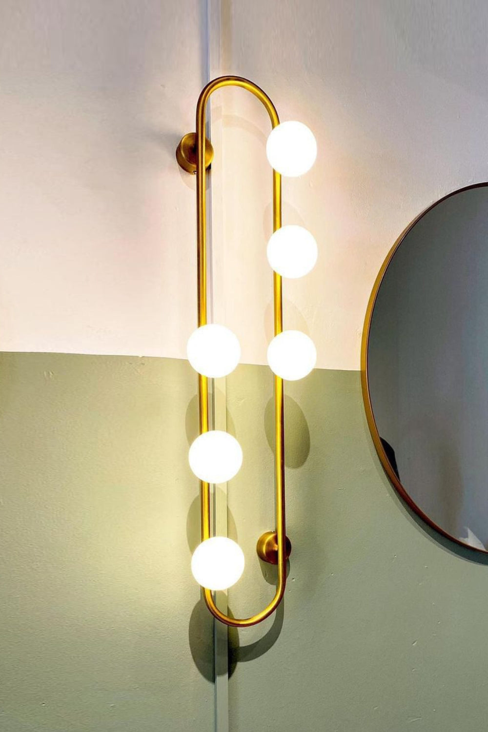 Buch Wall Lamp - everlamps
