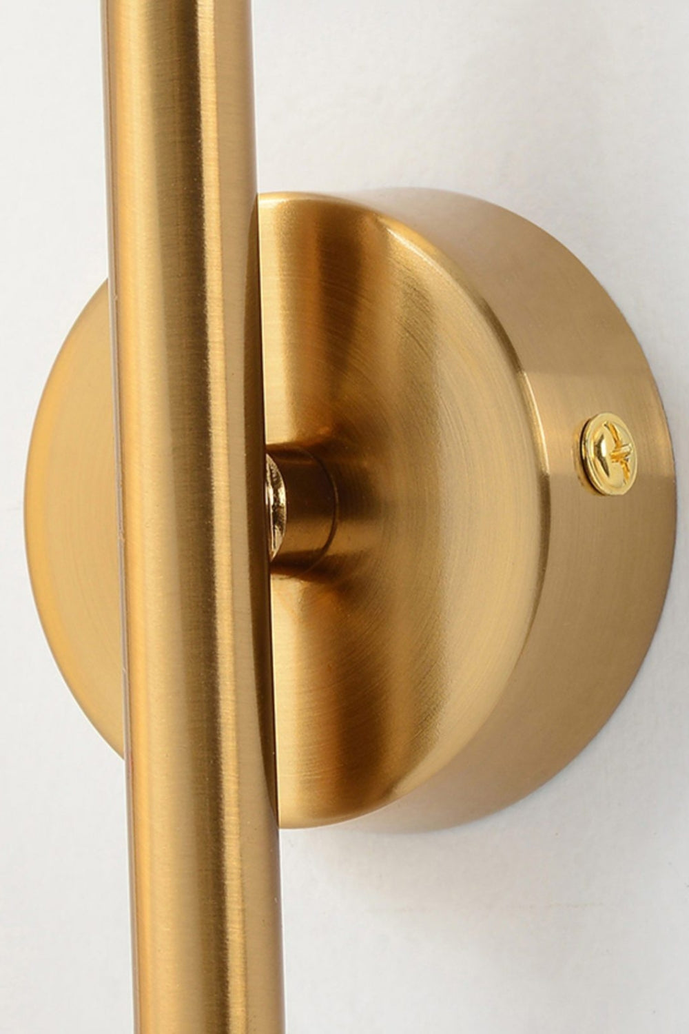 Buch Wall Lamp - everlamps