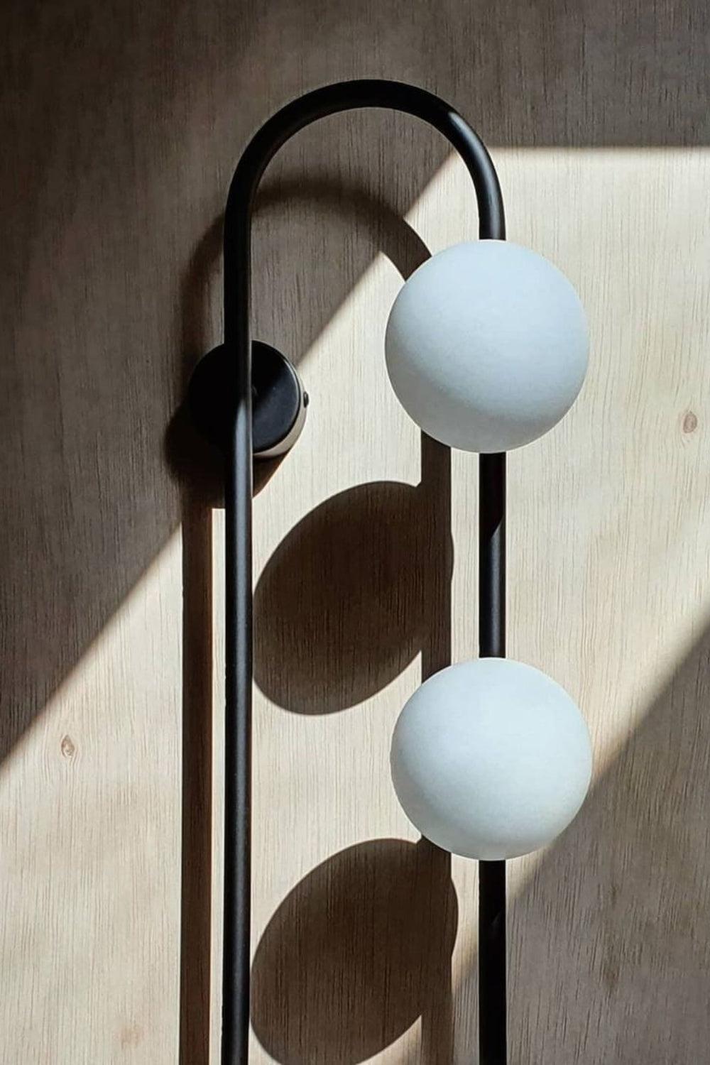 Buch Wall Lamp - everlamps