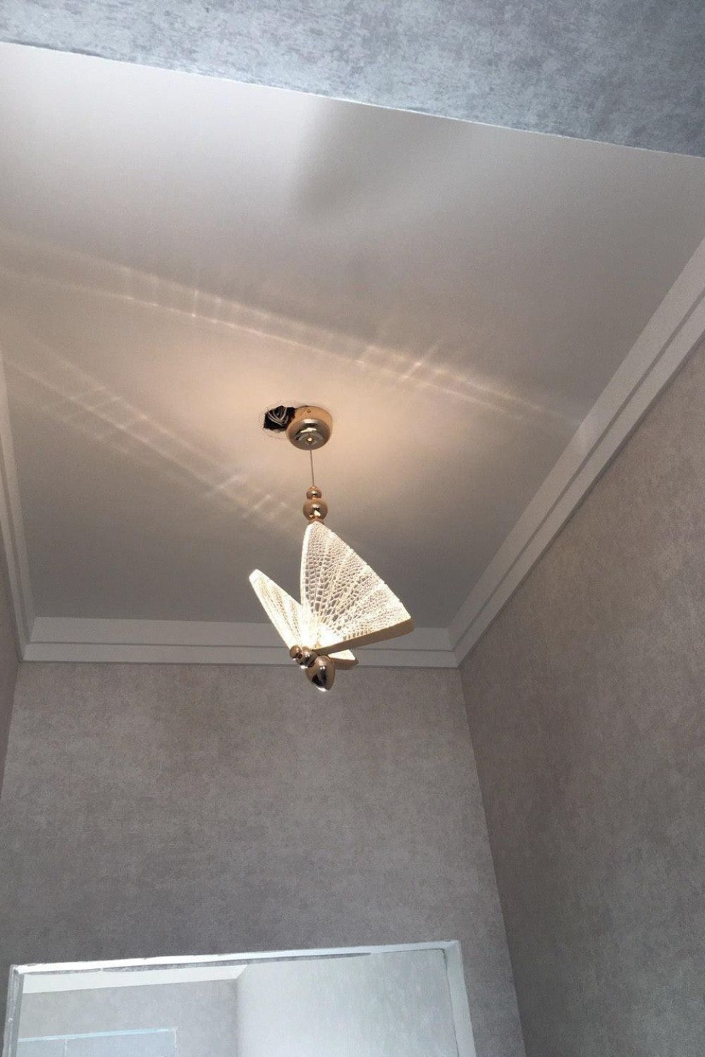 Butterfly Pendant Light - everlamps