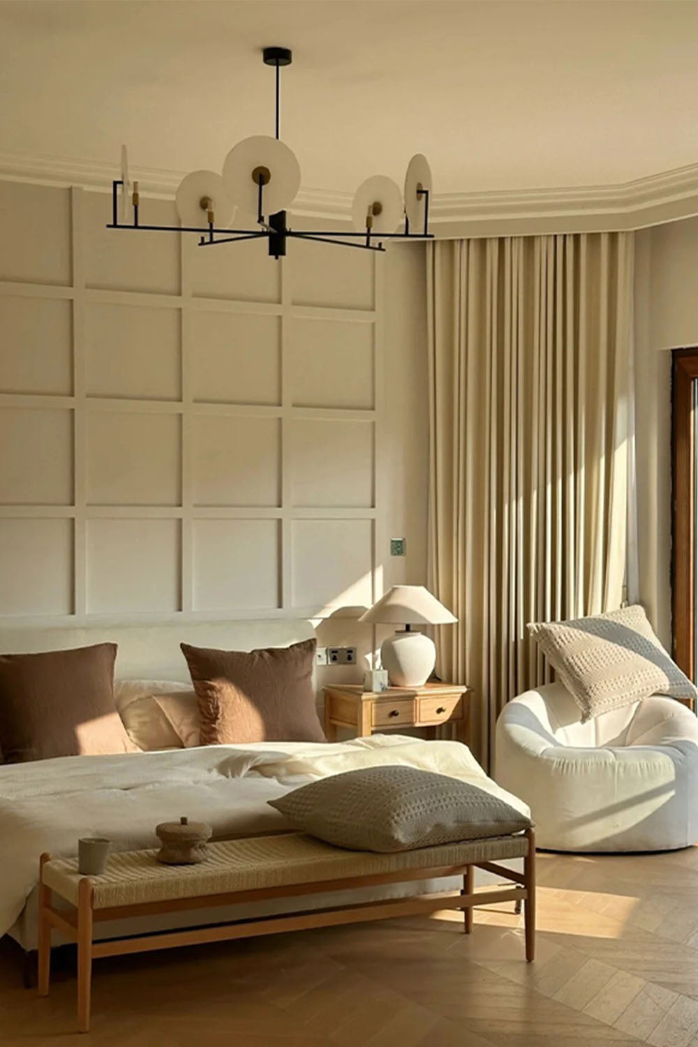 Callisto Marble Chandelier - view 2 | everlamps