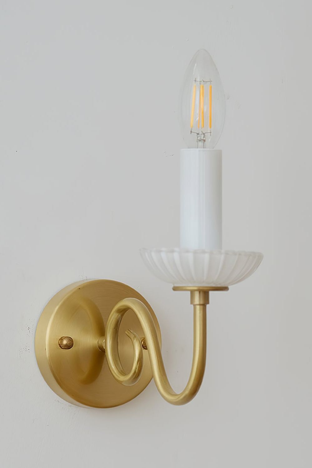 Carlita Wall Lamp - everlamps