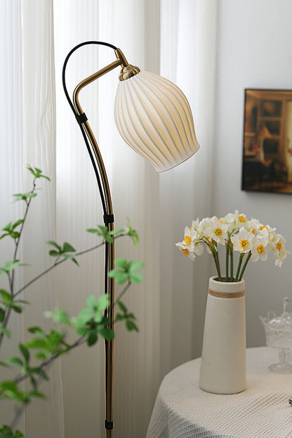 Ceramic Ribbed Floor Lamp - everlamps