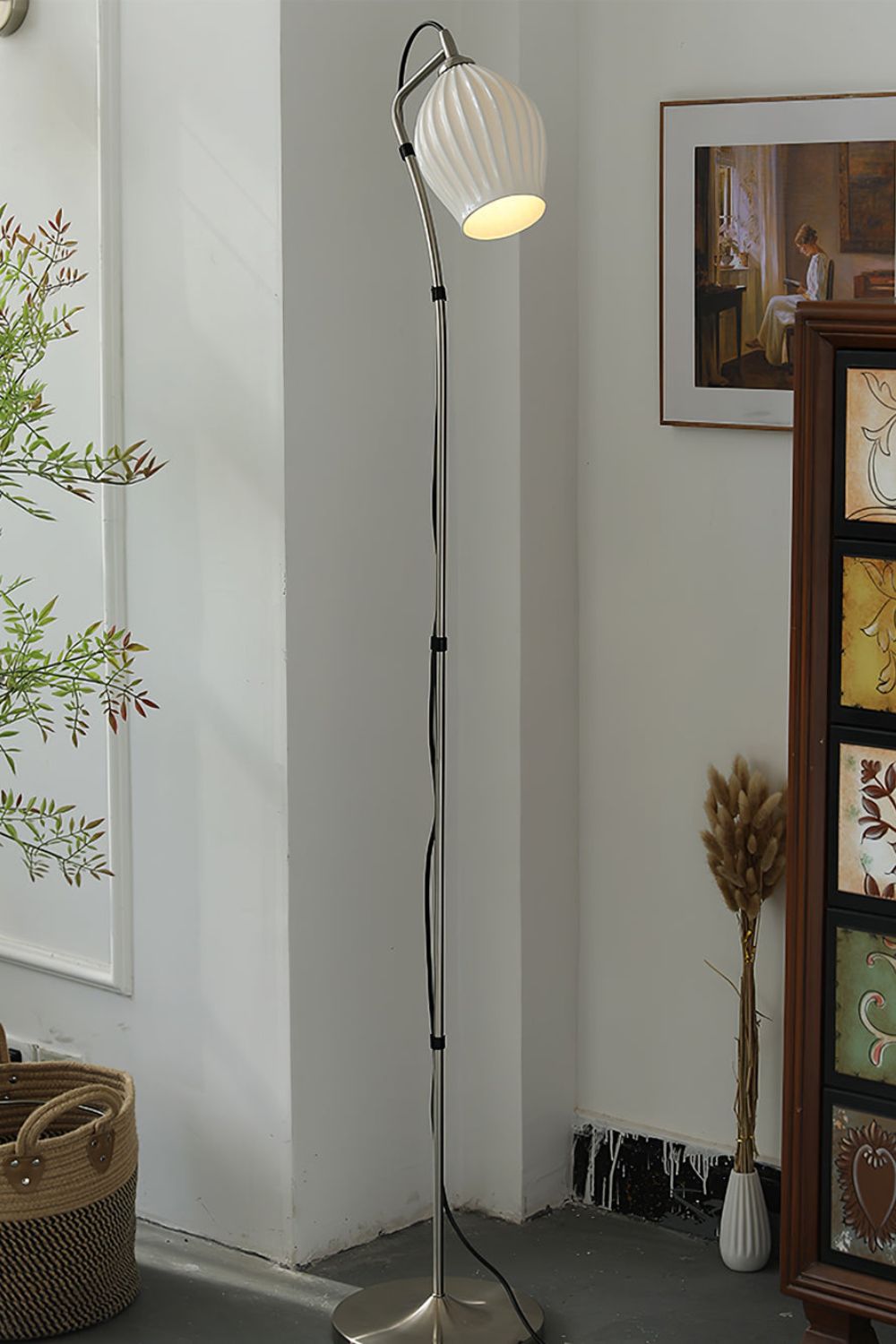 Ceramic Ribbed Floor Lamp - everlamps