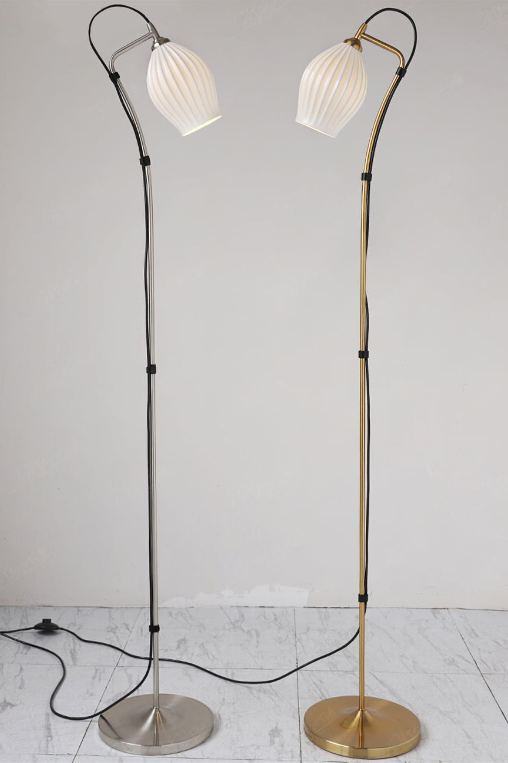 Ceramic Ribbed Floor Lamp - everlamps