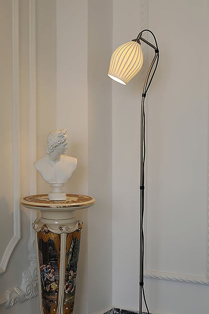 Ceramic Ribbed Floor Lamp - everlamps