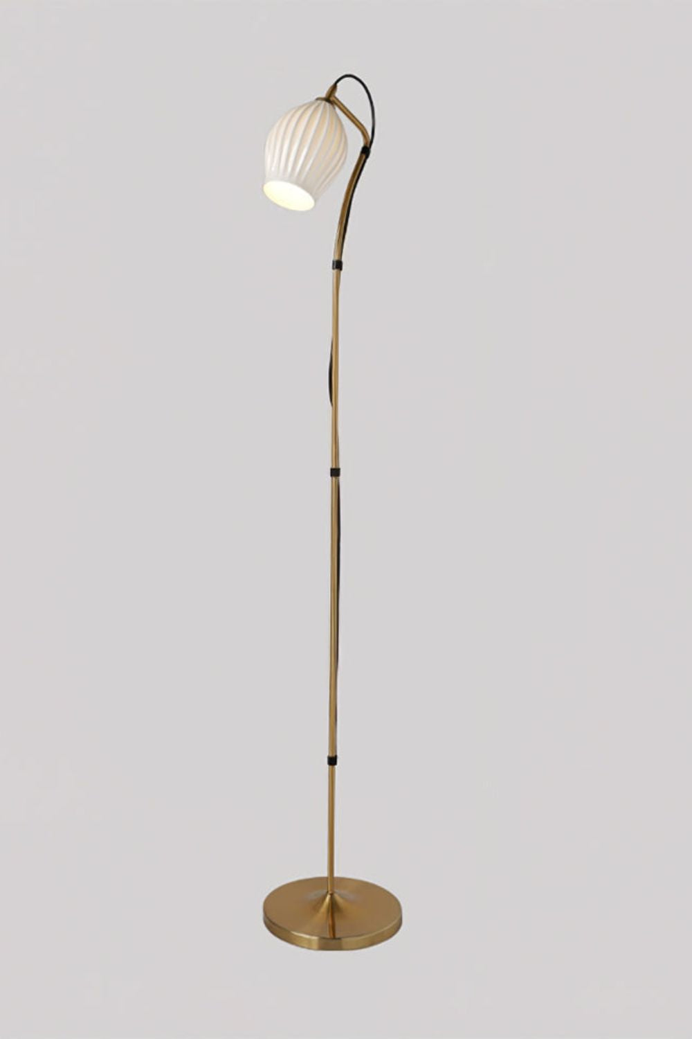 Ceramic Ribbed Floor Lamp - everlamps