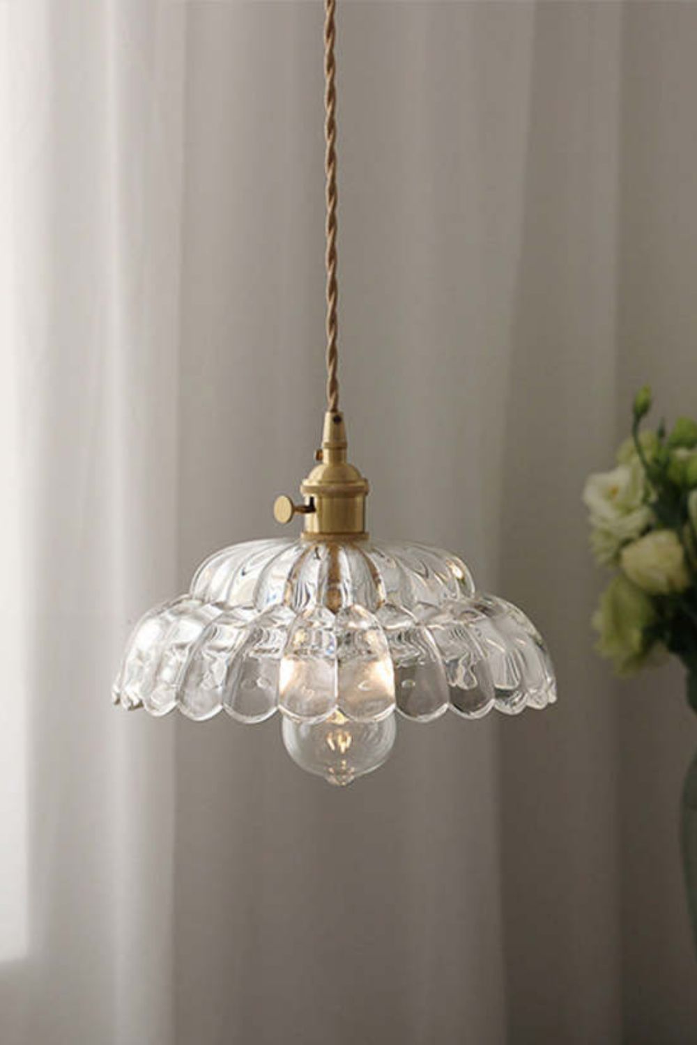 Clear Blossom Glass Shade Pendant Lamp - view 6 | everlamps