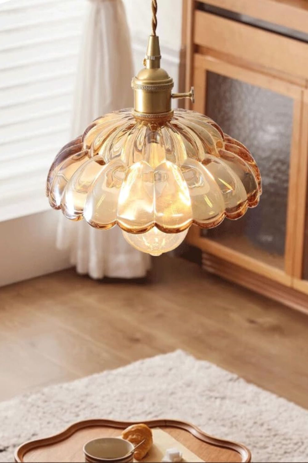 Clear Blossom Glass Shade Pendant Lamp - view 9 | everlamps