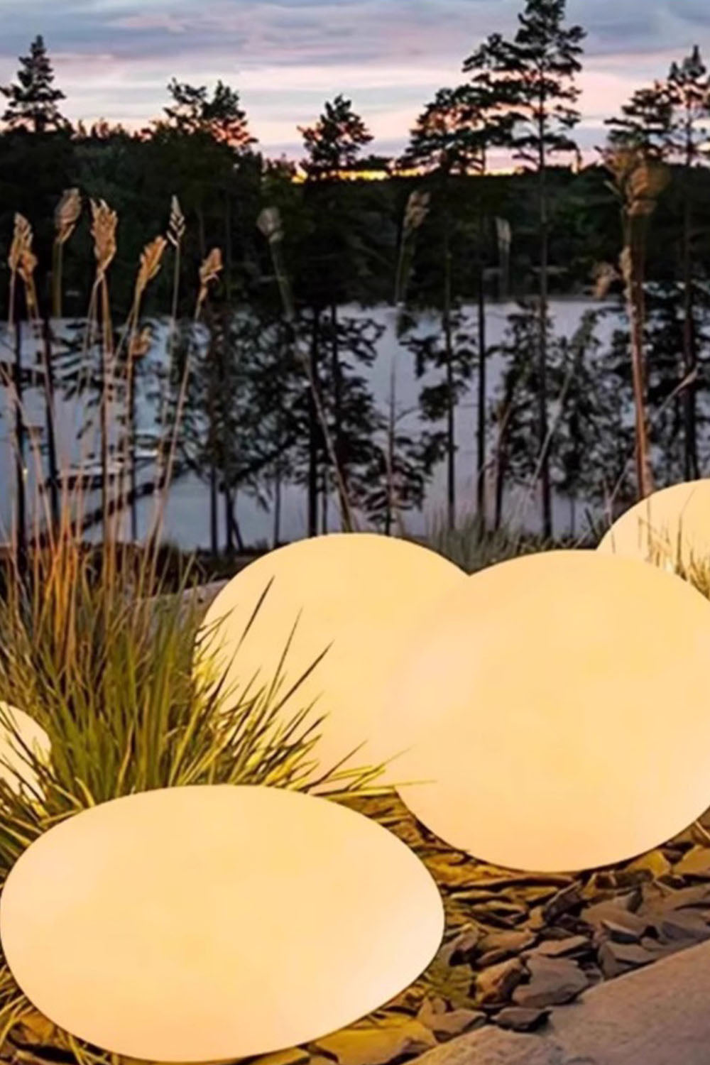 Cobblestone Outdoor Floor Lamp - view 11 | everlamps