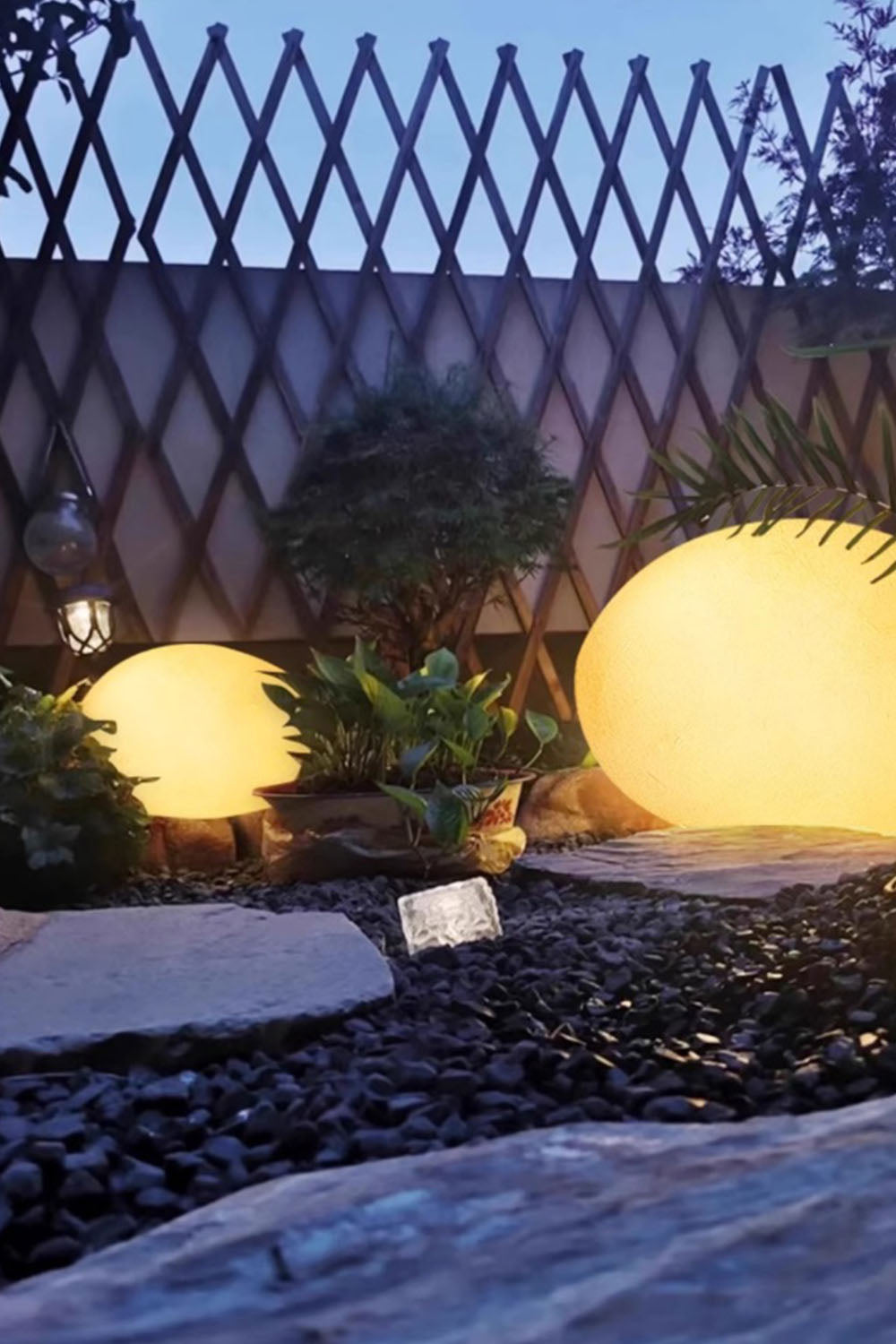 Cobblestone Outdoor Floor Lamp - view 13 | everlamps