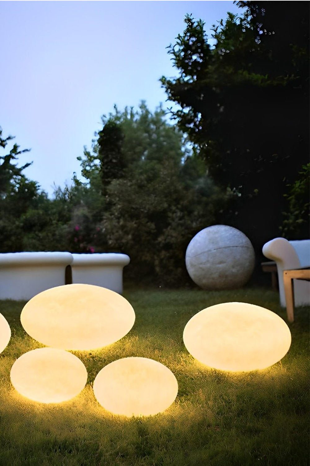 Cobblestone Outdoor Floor Lamp - view 5 | everlamps