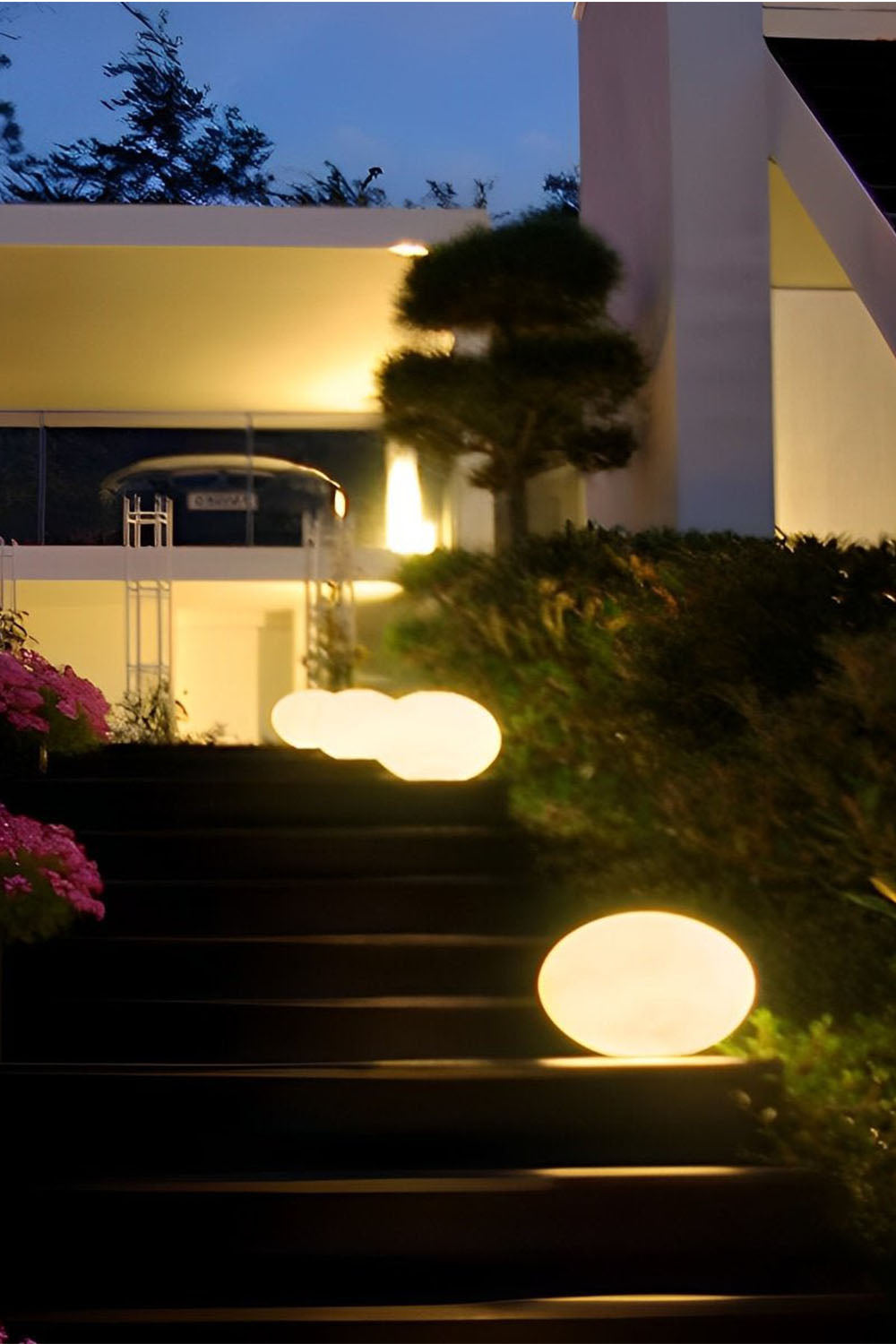 Cobblestone Outdoor Floor Lamp - view 9 | everlamps