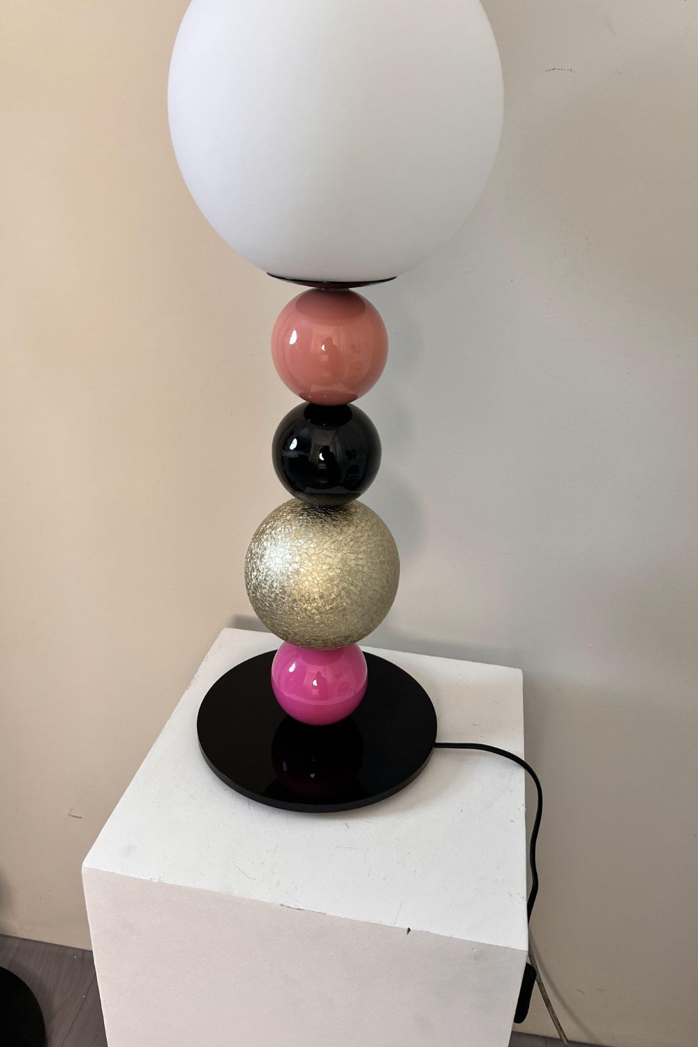 Colorful Round Ball Table Lamp - view 16 | everlamps