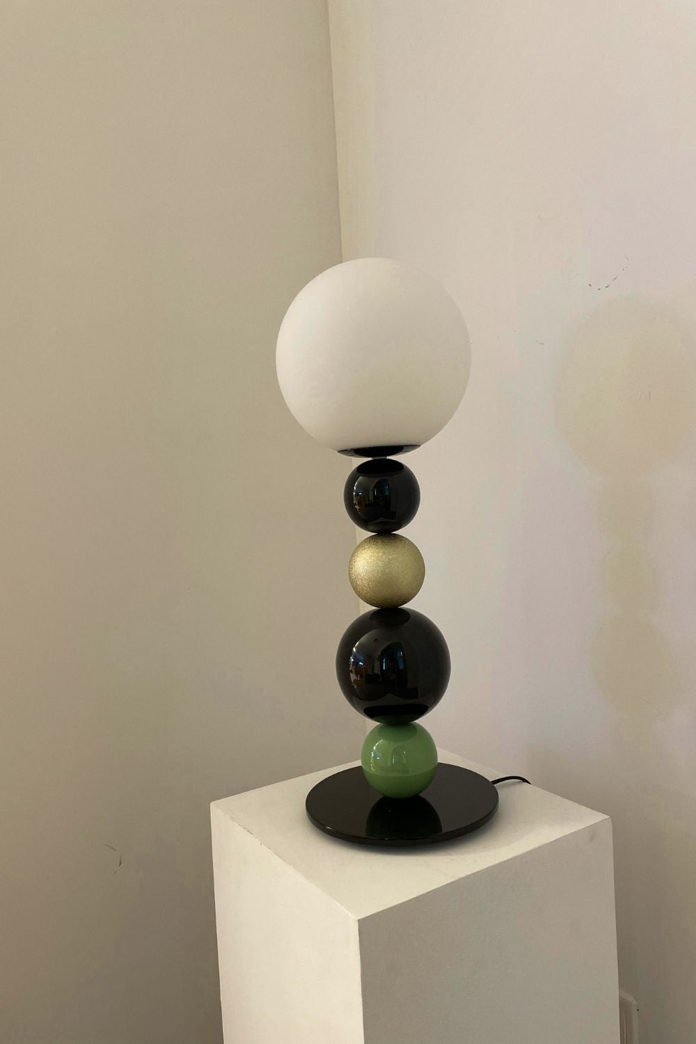 Colorful Round Ball Table Lamp - view 31 | everlamps