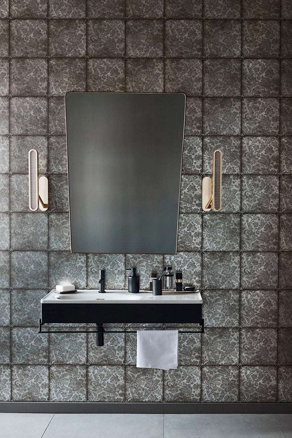 Colt Wall Light - everlamps