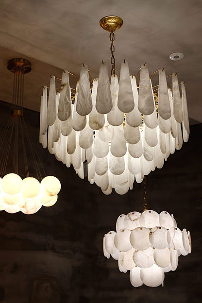 Cora Chandelier - everlamps