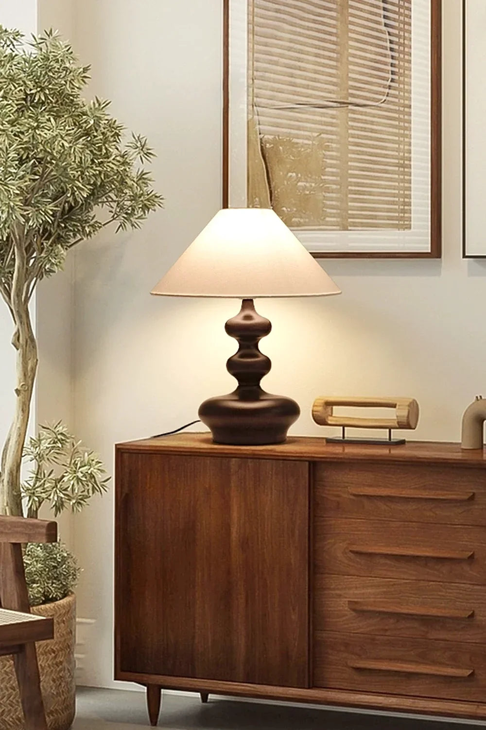 Creative Gourd Table Lamp - view 5 | everlamps