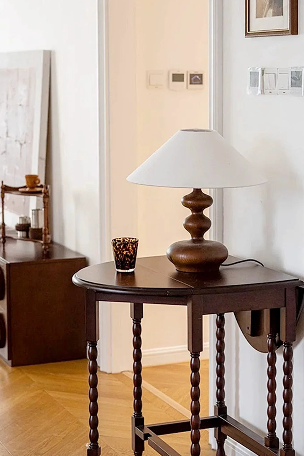 Creative Gourd Table Lamp - view 11 | everlamps