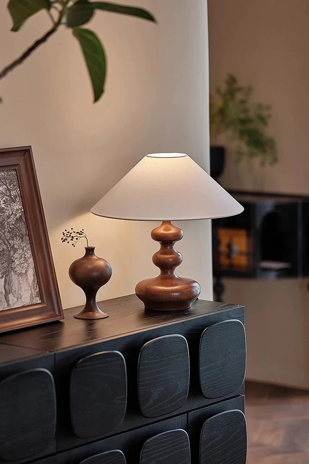 Creative Gourd Table Lamp - view 2 | everlamps