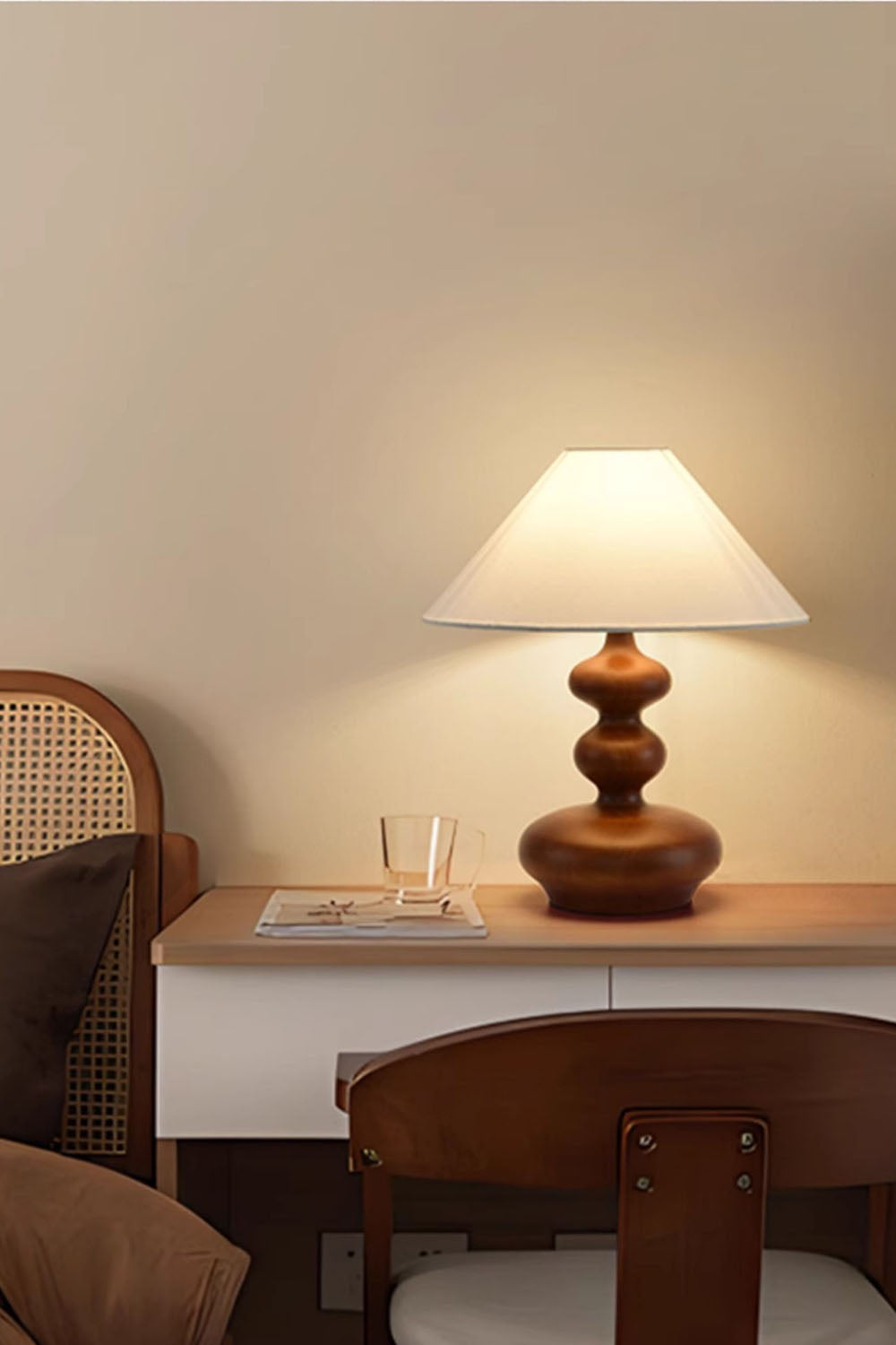 Crigler Table Lamp - view 7 | everlamps