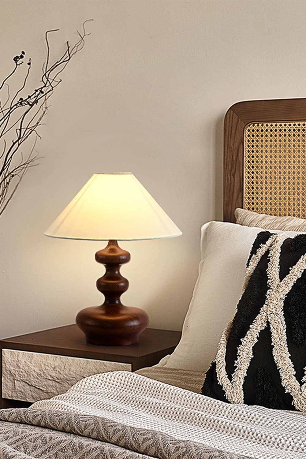 Crigler Table Lamp - view 5 | everlamps