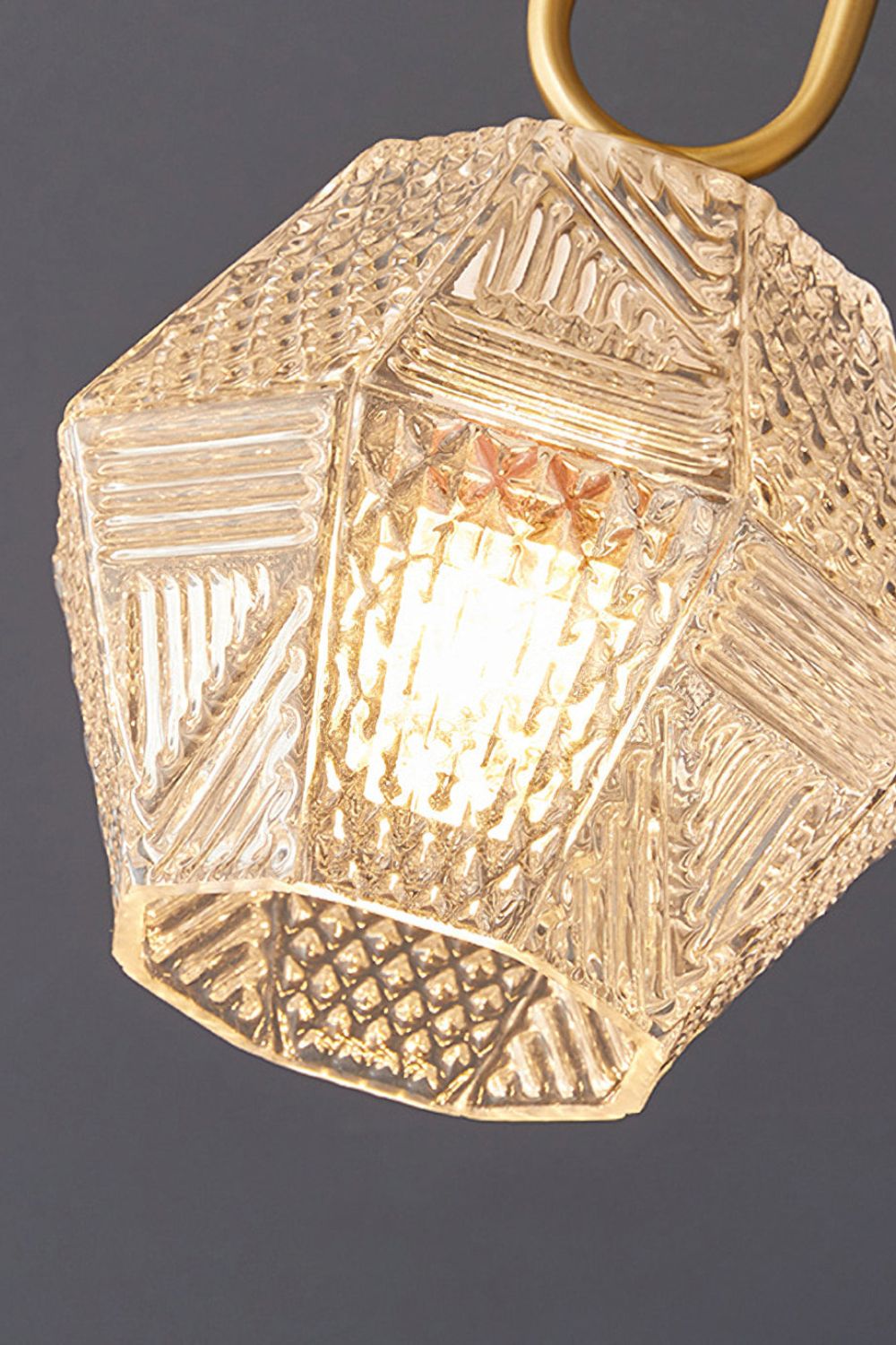 Diamond Cut Art Deco Ceiling Light - everlamps