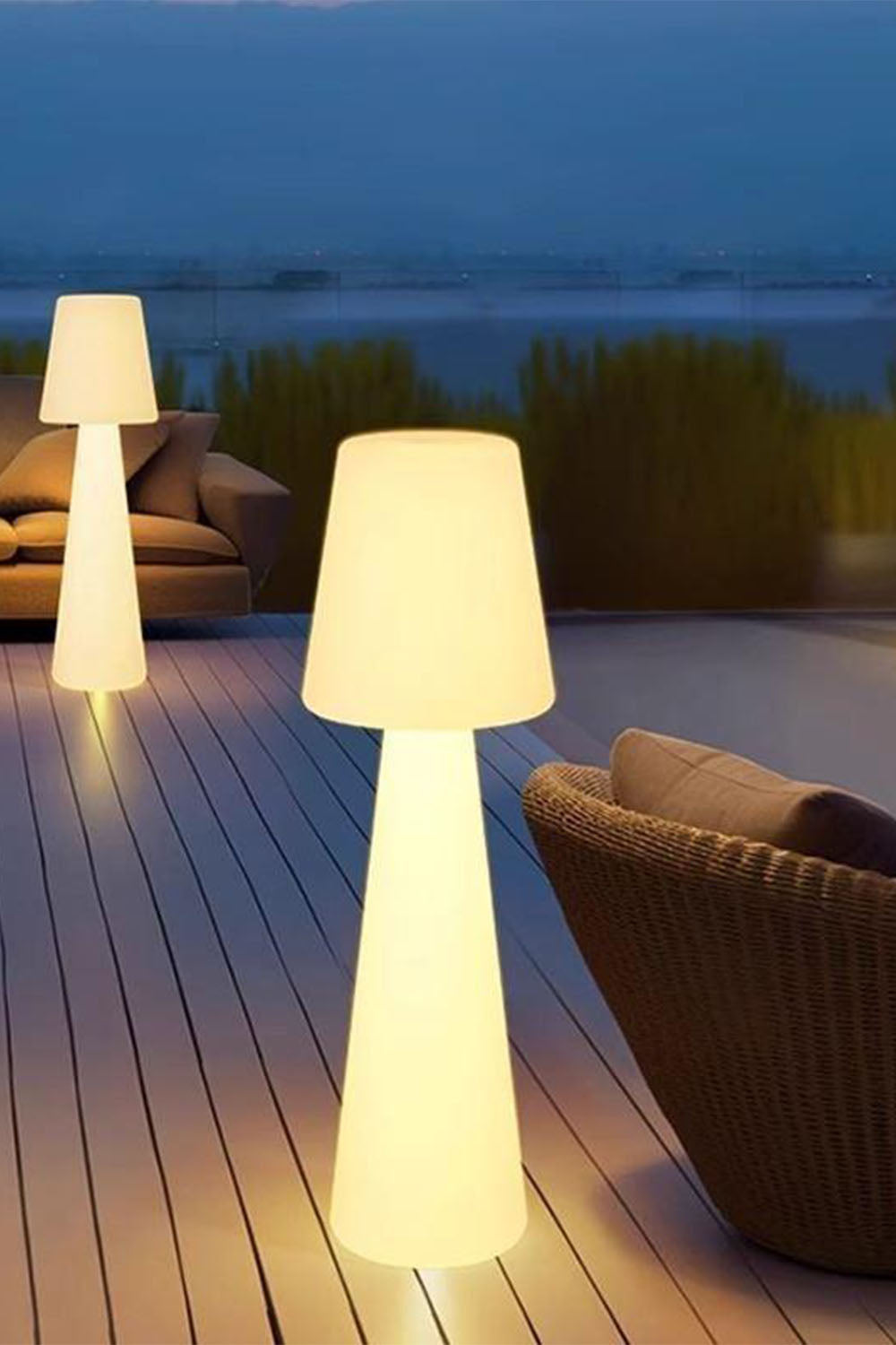 Dipa Floor Lamp - view 5 | everlamps