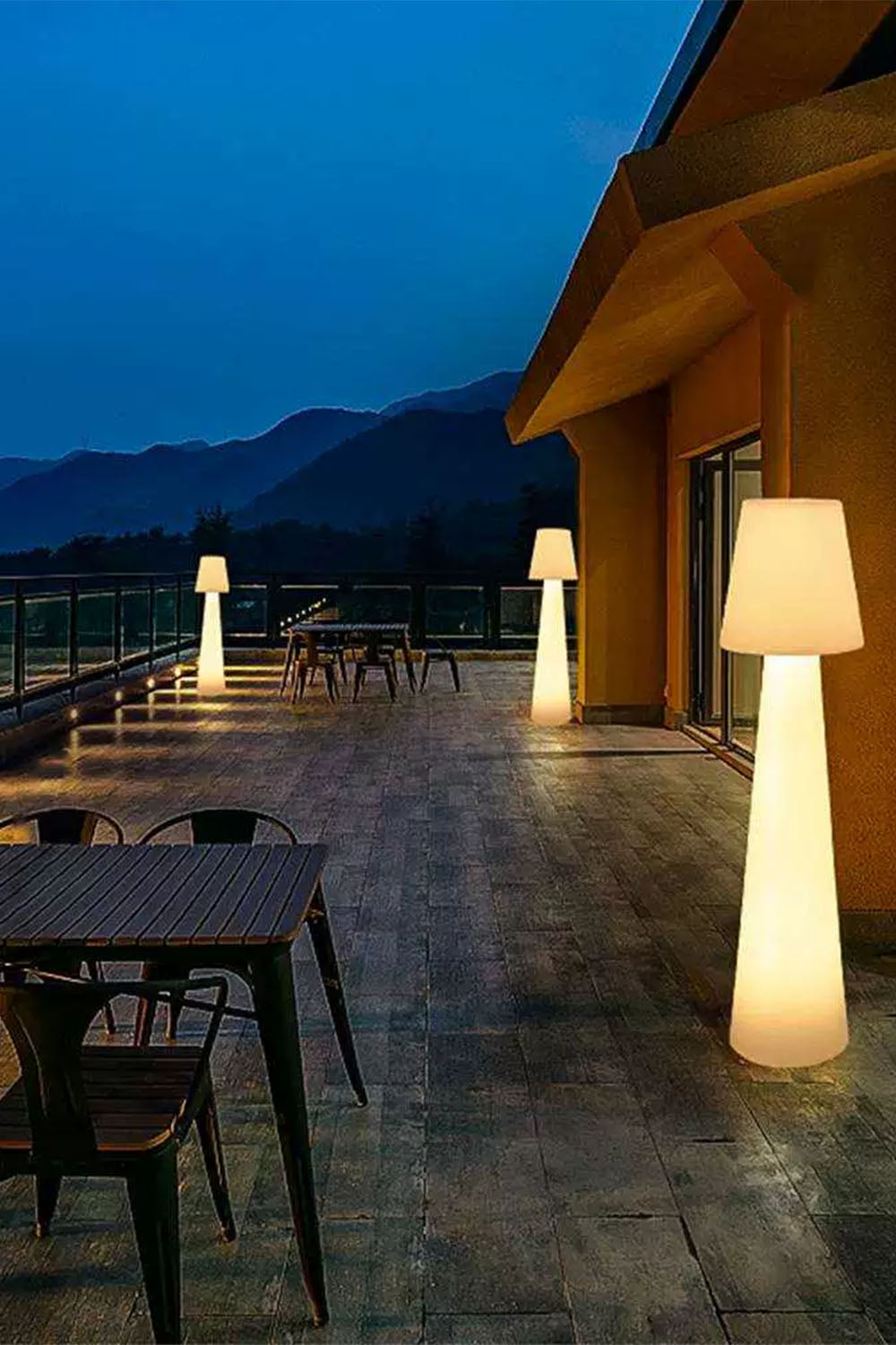 Dipa Floor Lamp - view 7 | everlamps