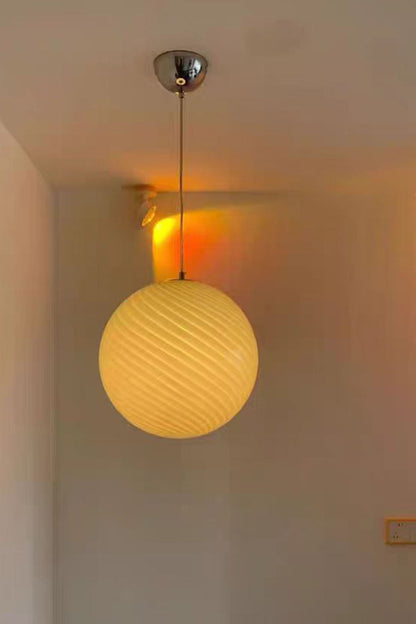 Dopamine Candy Pendant Lamp - view 5 | everlamps