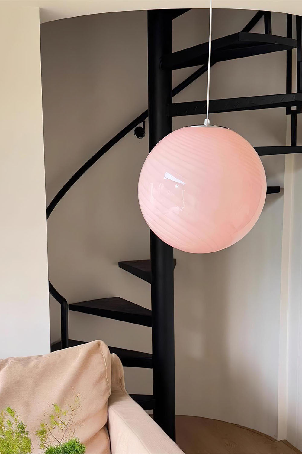 Dopamine Candy Pendant Lamp - view 3 | everlamps