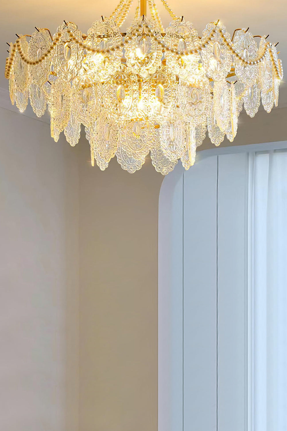 Embossed Pearls Glass Chandelier - everlamps