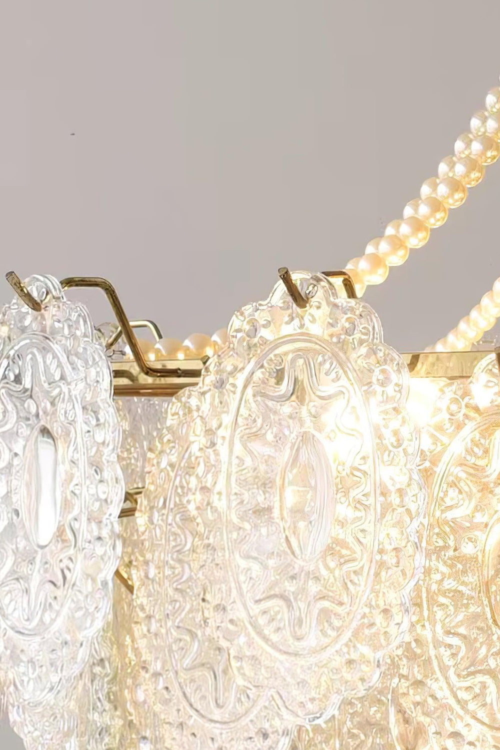 Embossed Pearls Glass Chandelier - everlamps