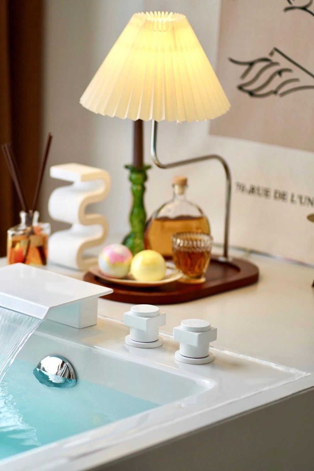 Eterna TL Table Lamp - everlamps