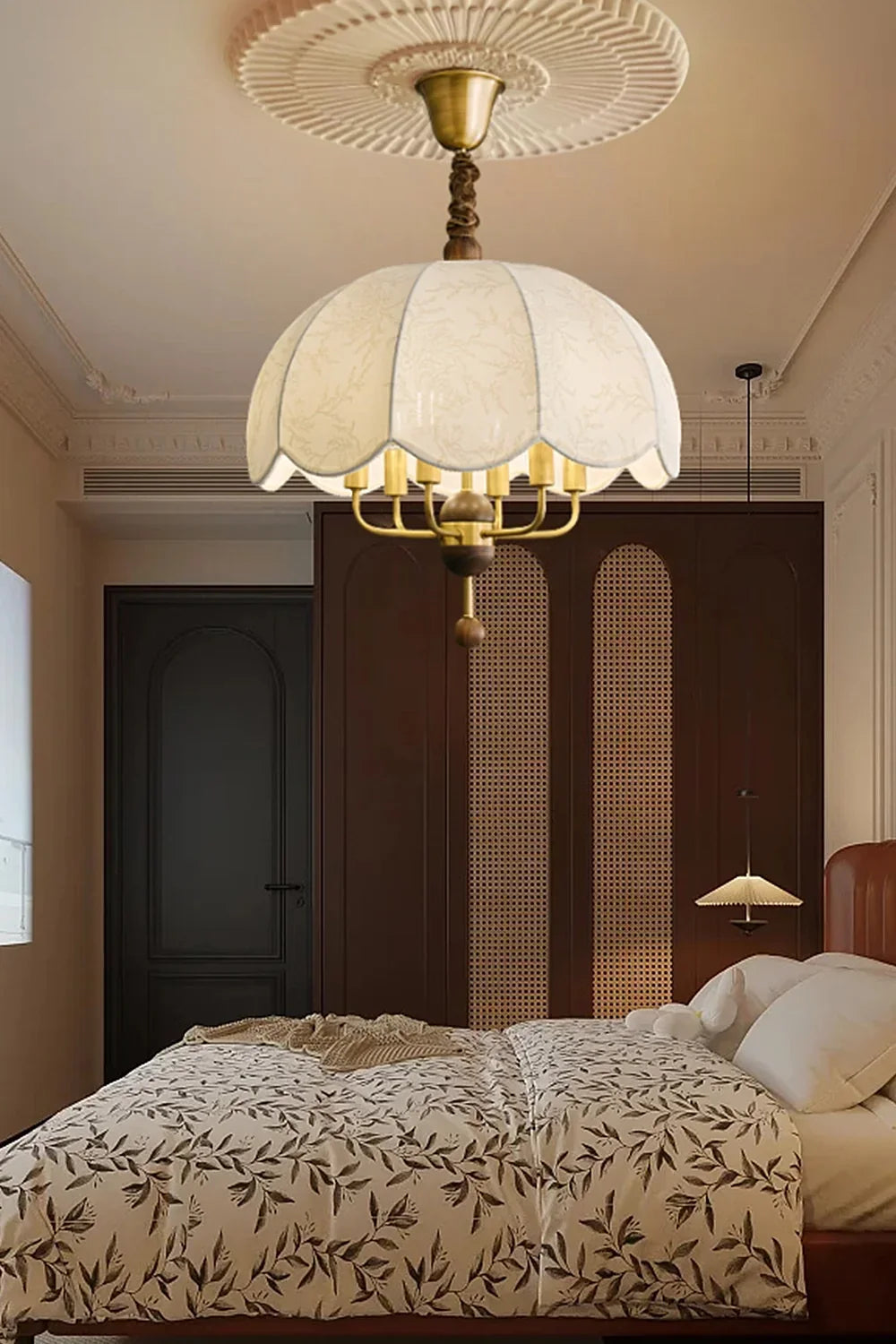 Fabric Lonzo Pendant Lamp - view 5 | everlamps