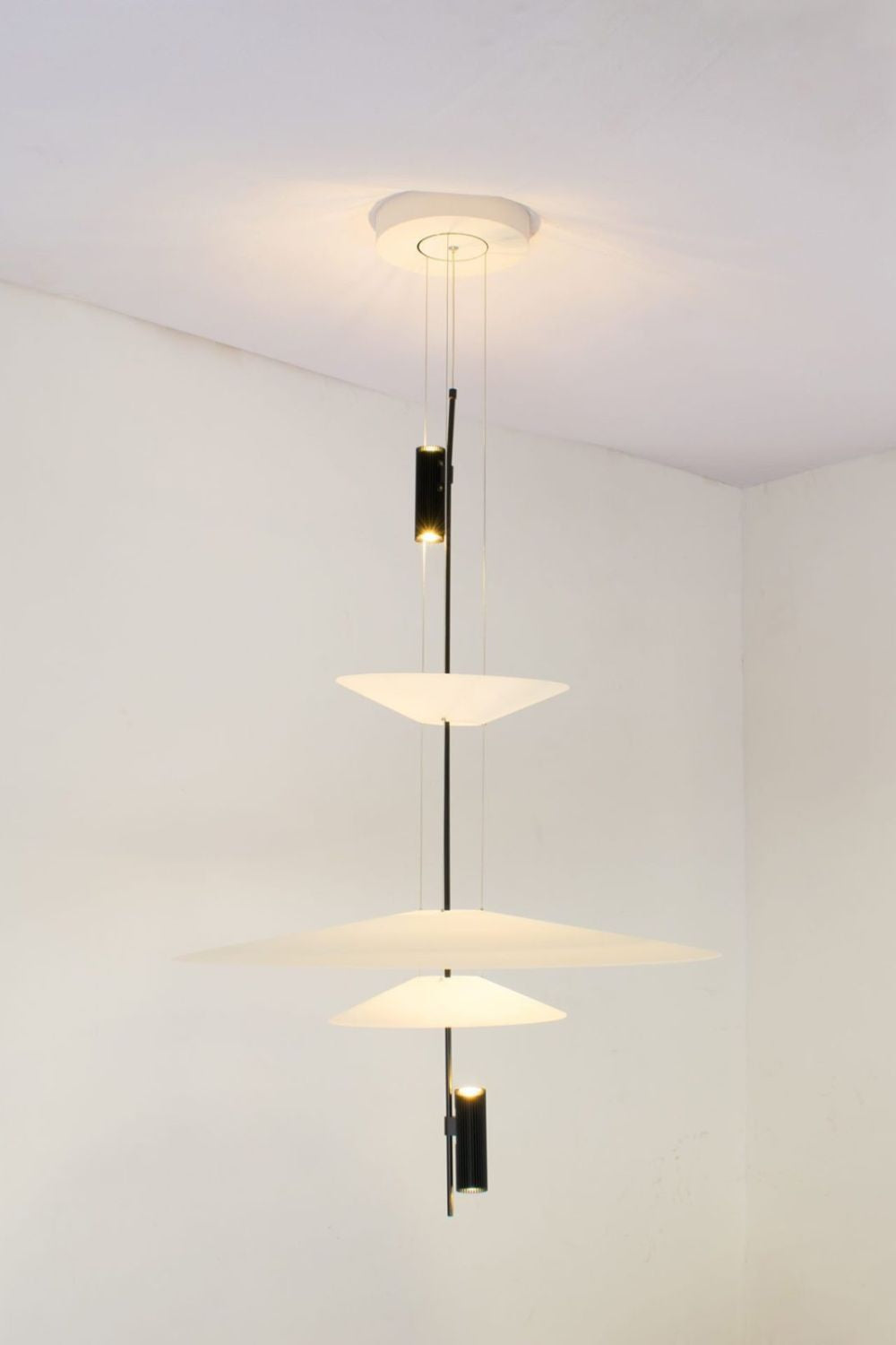 Flamingo Chandelier - everlamps