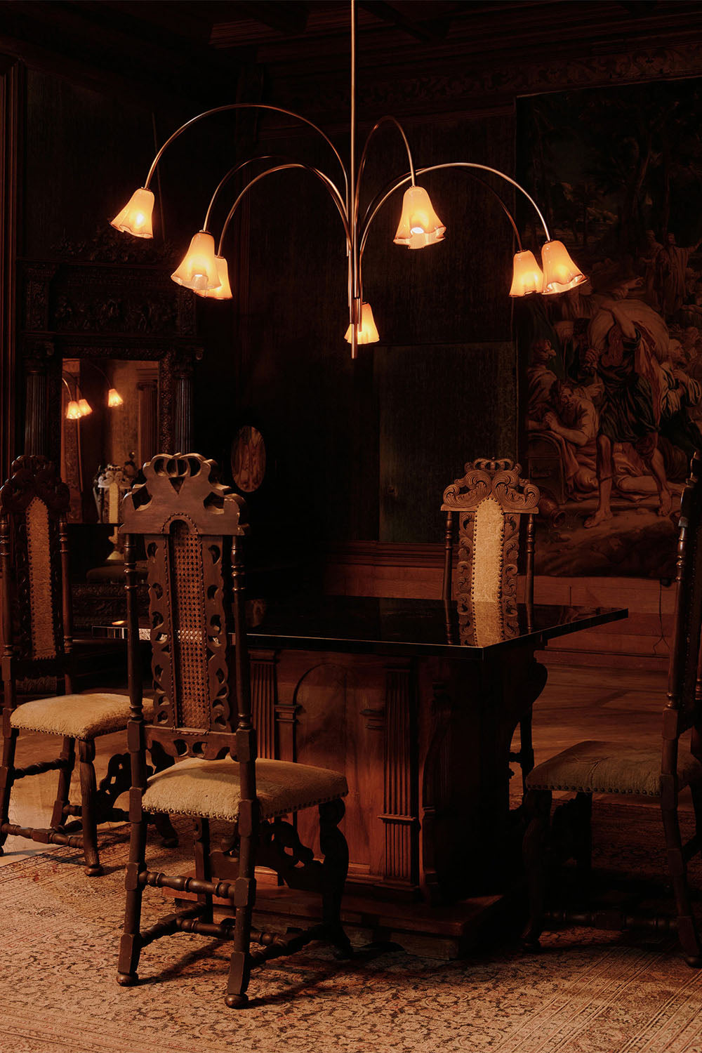 Flora Tulip Series Chandelier - view 4 | everlamps