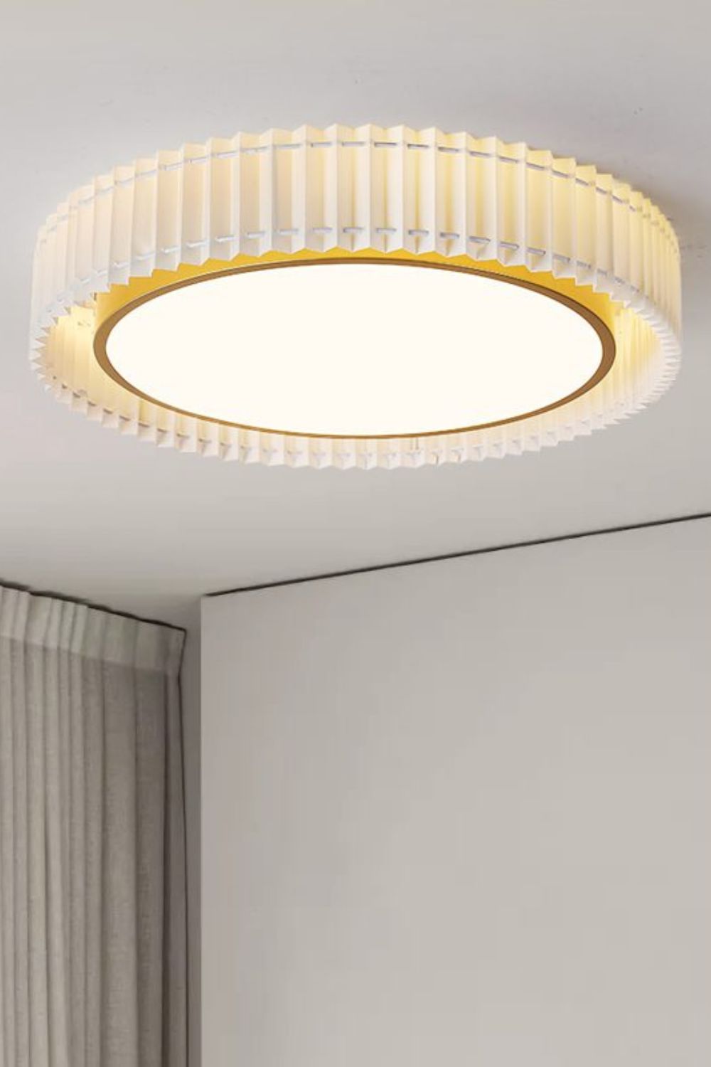Round French Pastoral Pleated Fabric Ceiling Lamp - view 16 | everlamps