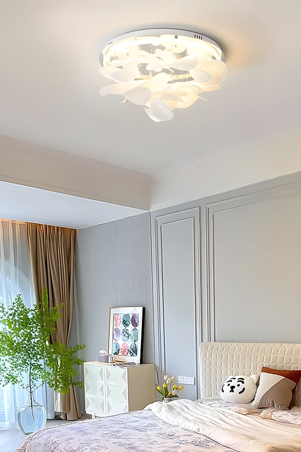 French Radici Petal Ceiling Lamp - view 12 | everlamps