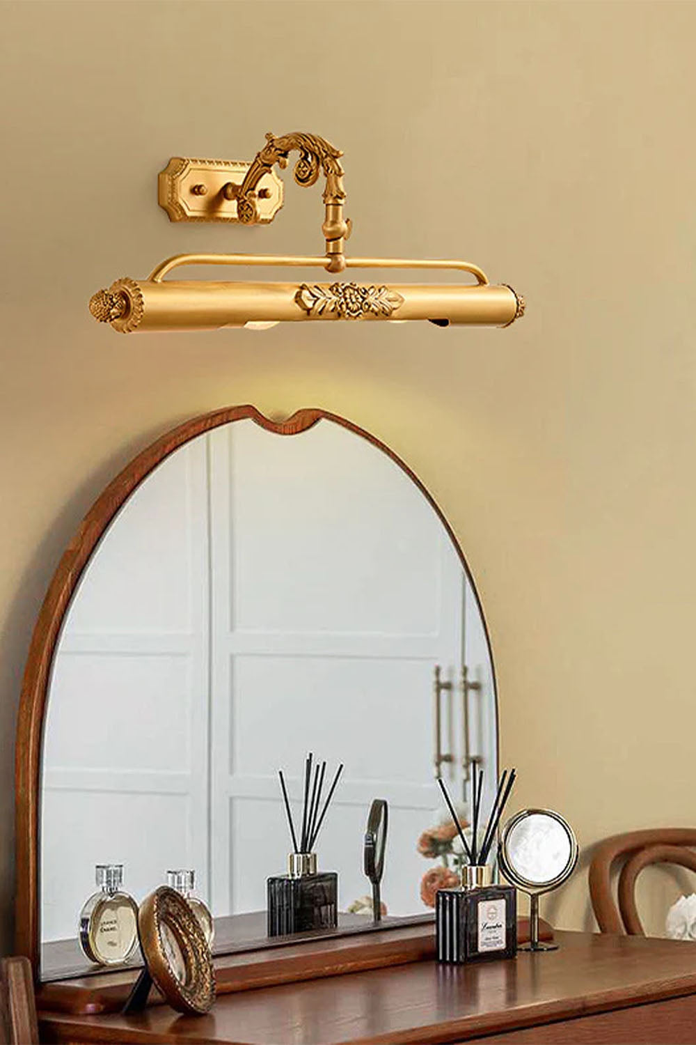 French Retro Cylindrical Copper Wall Lamp - view 4 | everlamps