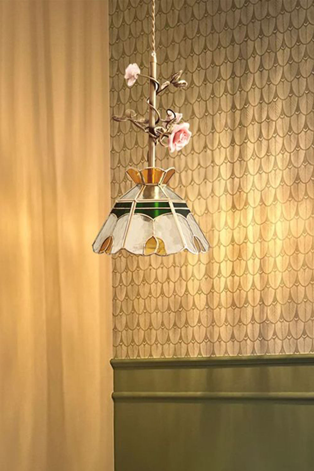 French Retro Glass Rose Chandelier - view 9 | everlamps
