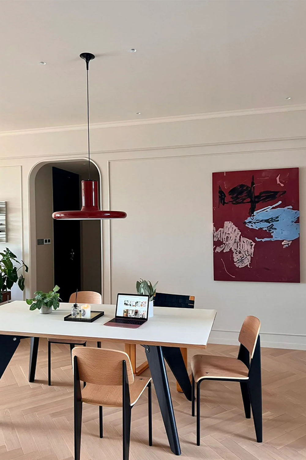 French Retro Nordic UFO Pendant Lamp - view 3 | everlamps