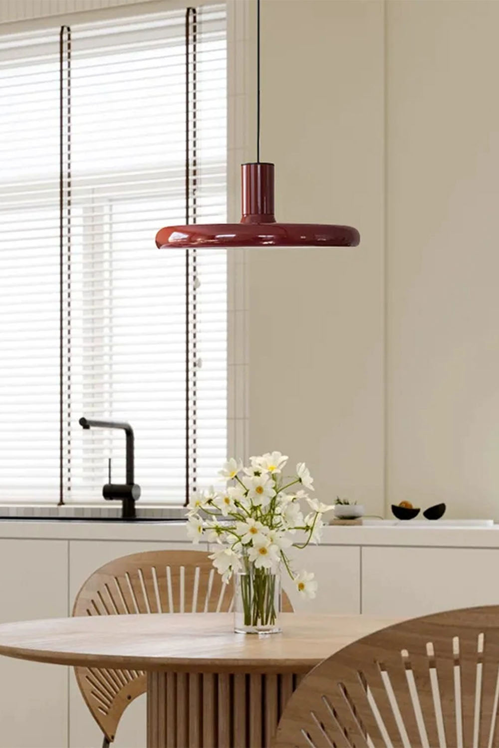 French Retro Nordic UFO Pendant Lamp - view 5 | everlamps