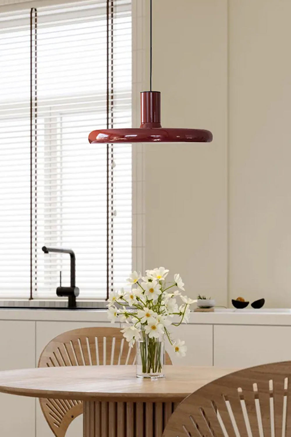 French Retro Nordic UFO Pendant Lamp - view 17 | everlamps