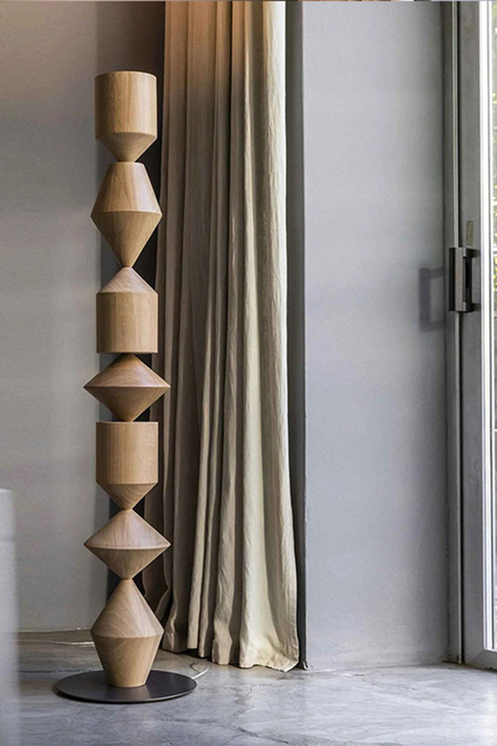 Geometric Floor Lamp - view 10 | everlamps