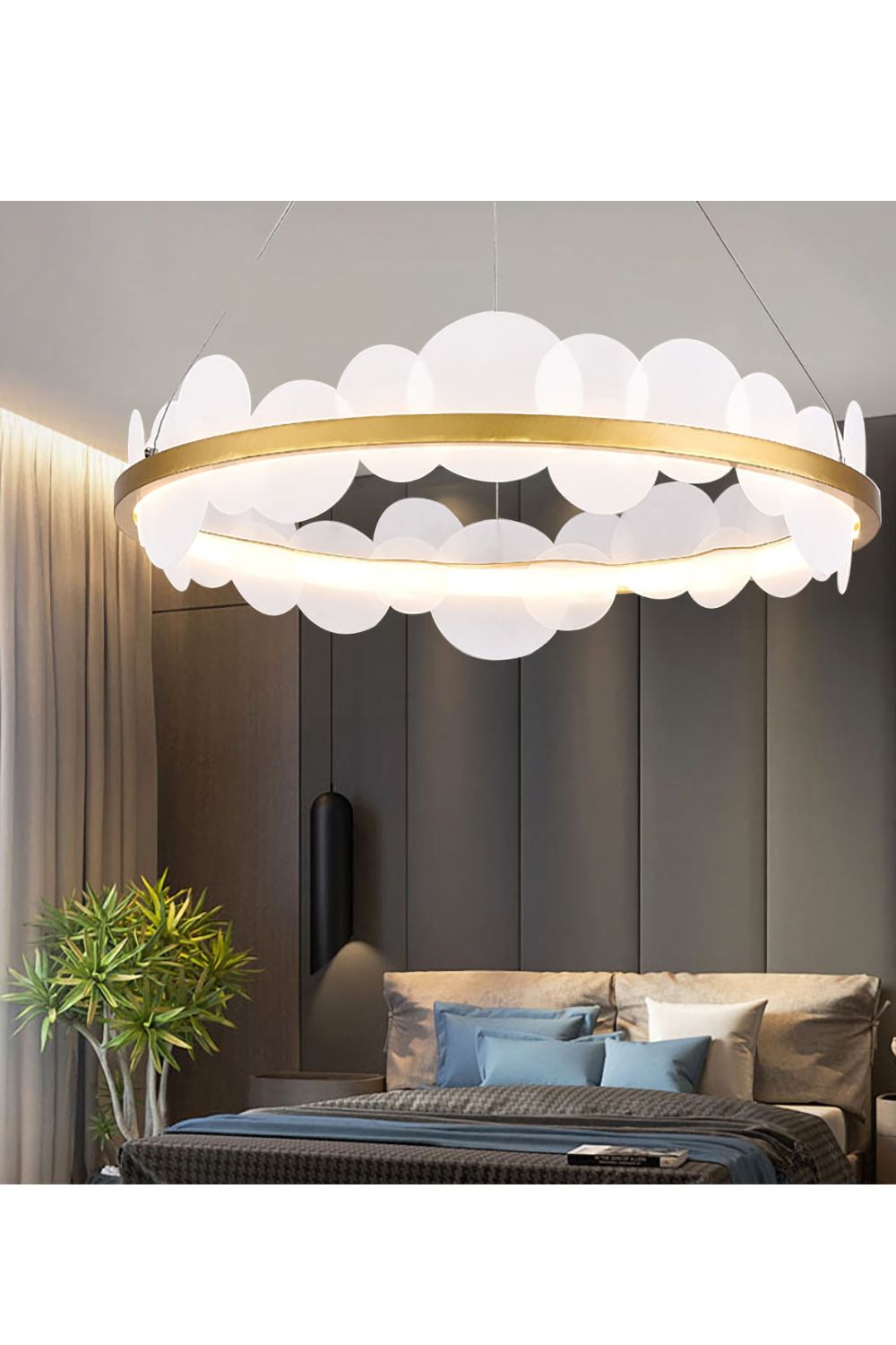 Gold and White Poetry Chandelier - everlamps