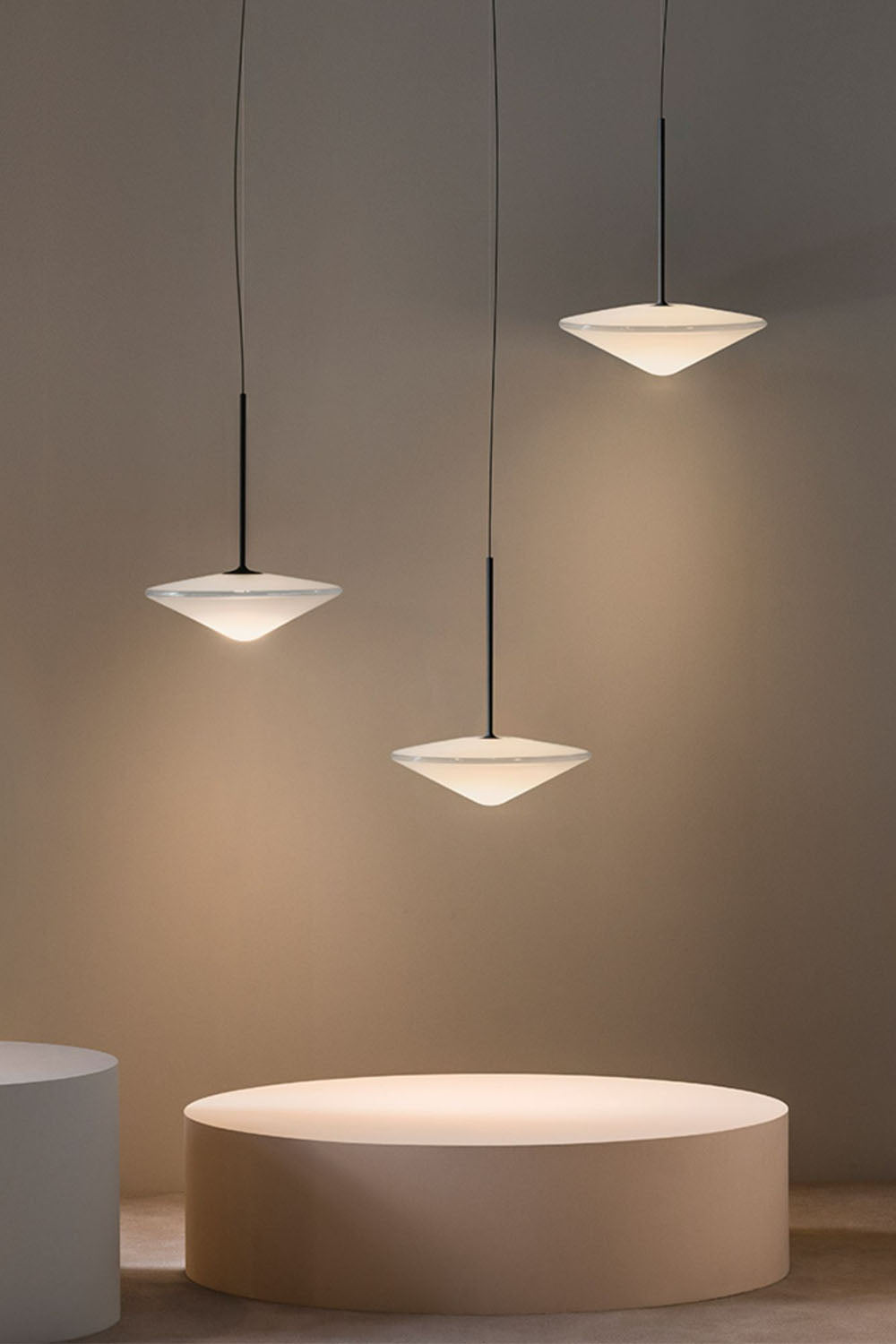 Gyro Pendant Light - view 2 | everlamps