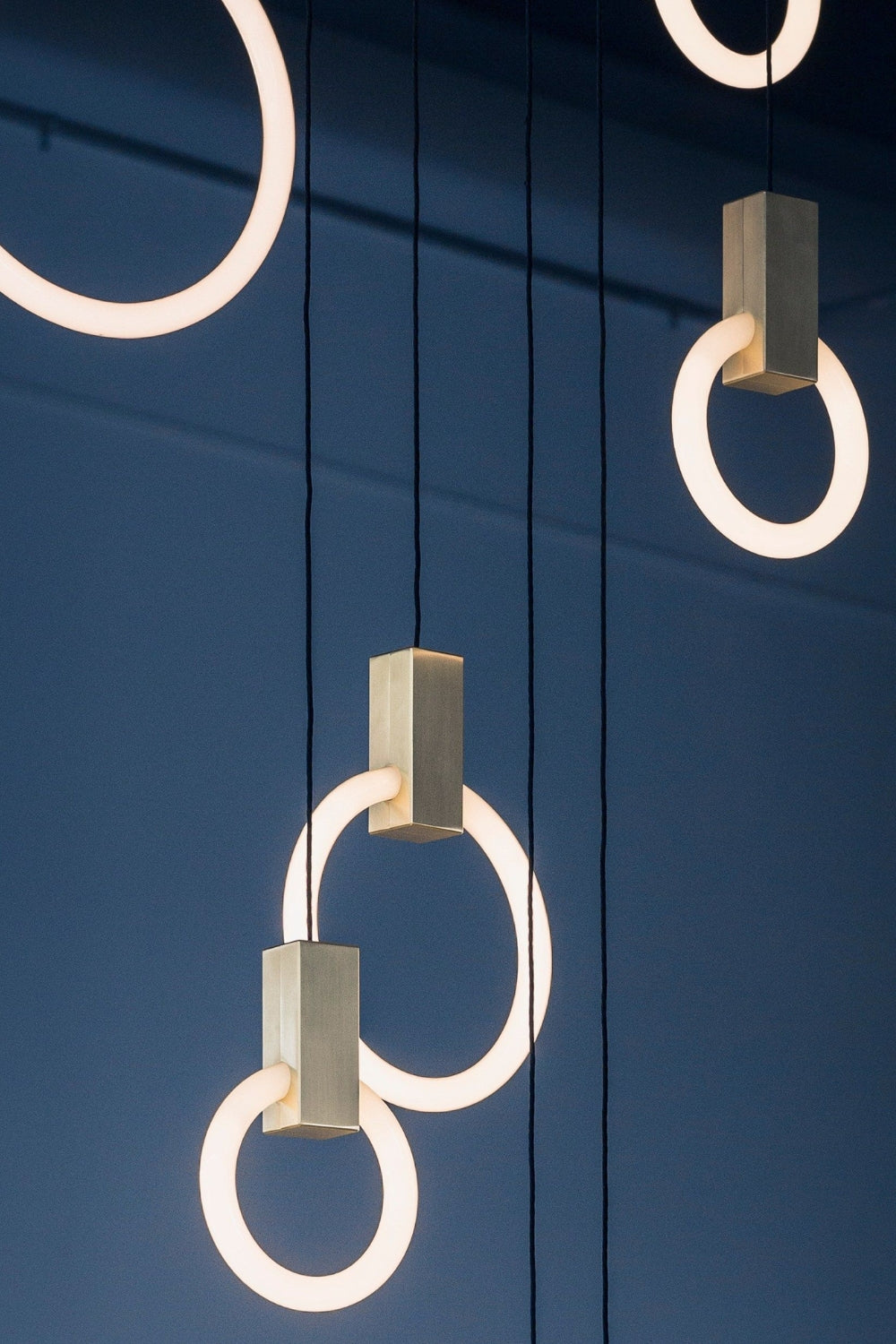 Halo Suspended lights - everlamps