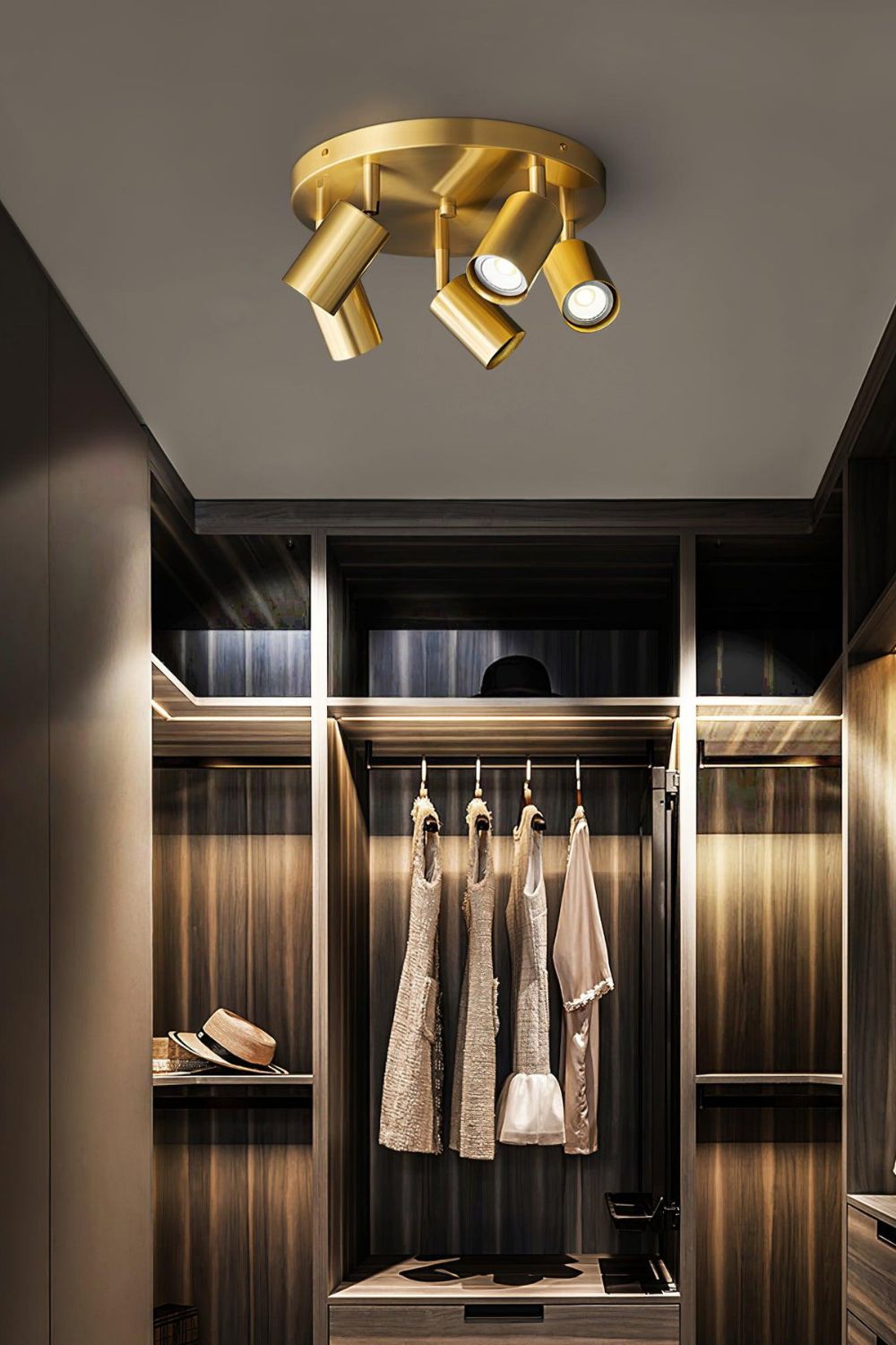 Hugo Hotspot Ceiling Light - view 3 | everlamps
