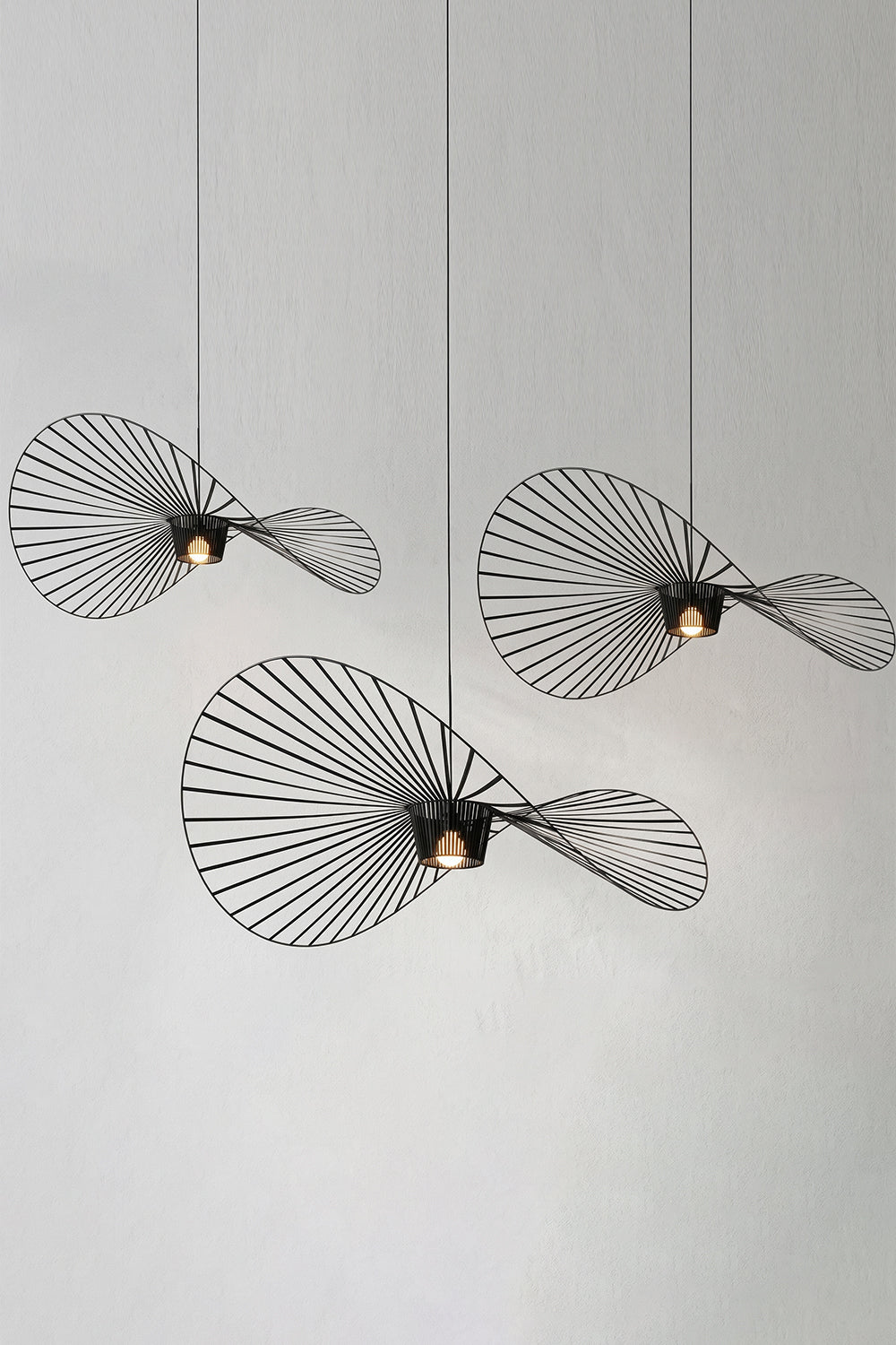 Three-lamp cluster of black hat pendants | Metal | Polyurethane elastic cloth | Glass fiber | Multi-light installation view against a clean wall | vexa lamps